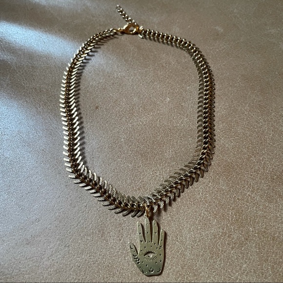 Fishbone chain hamsa pendant charm choker necklace - Picture 3 of 8